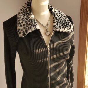 Ribbed cache sweater